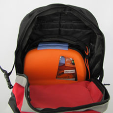 AED収容リュック　写真２